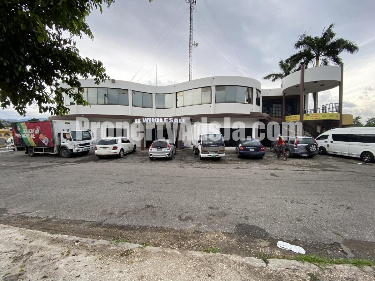 Commercial building For Rent in Washington Boulevard, Kingston / St. Andrew, Jamaica