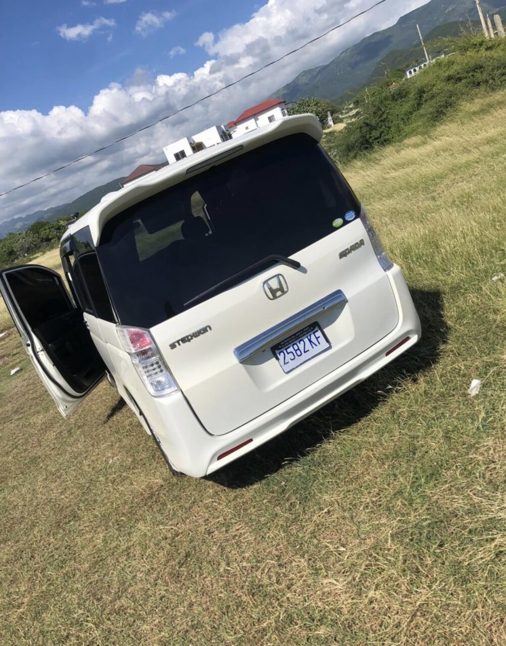 For Rent: Step Wagon