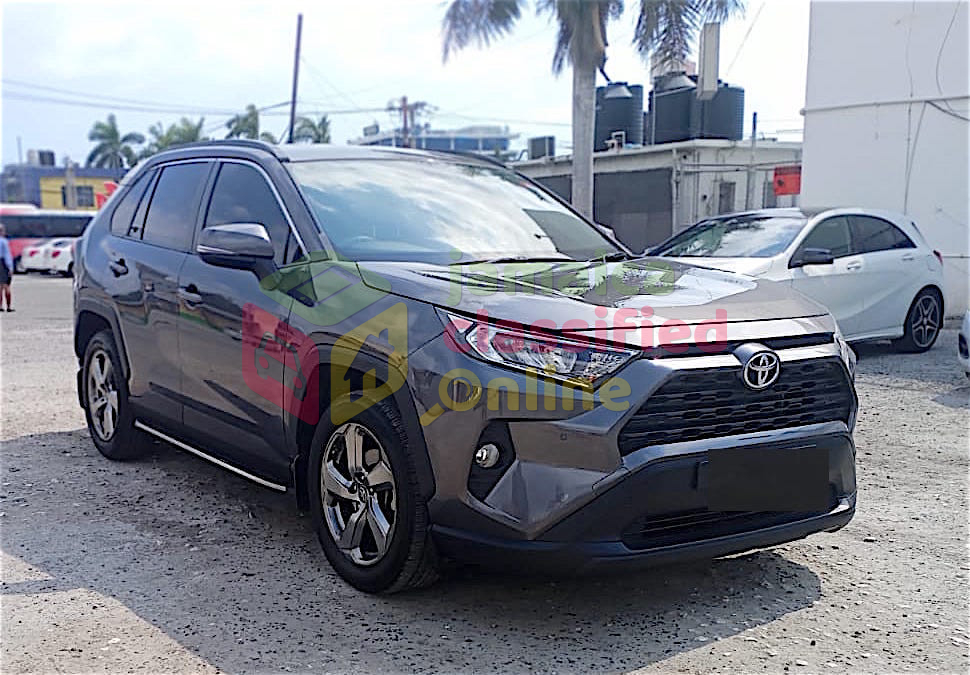 For Sale: TOYOTA RAV4 2020