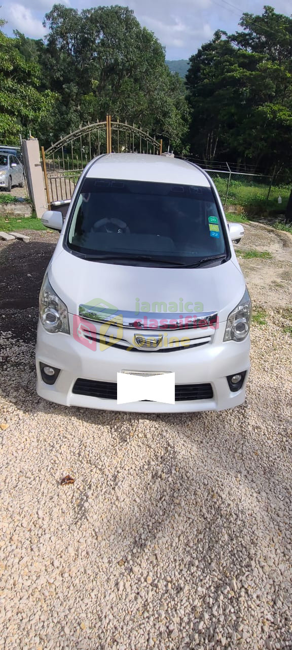 For Sale: 2011 Toyota Noah