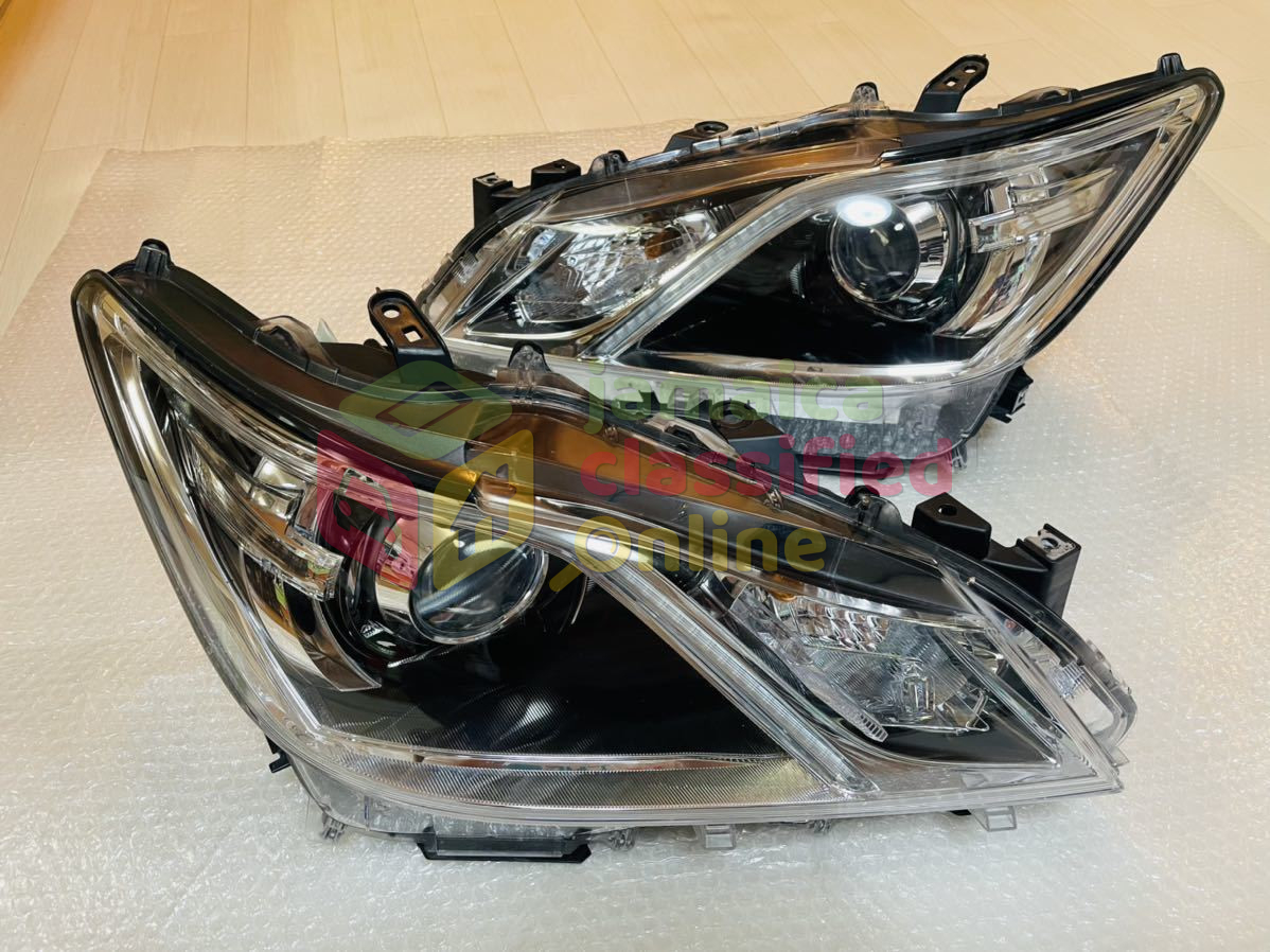 For Sale: Toyota Crown Athlete Right Left And Headlights