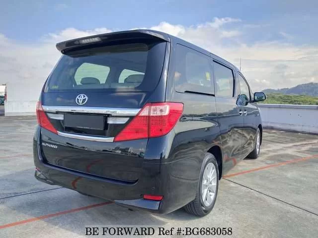 Toyota Alphard 2014