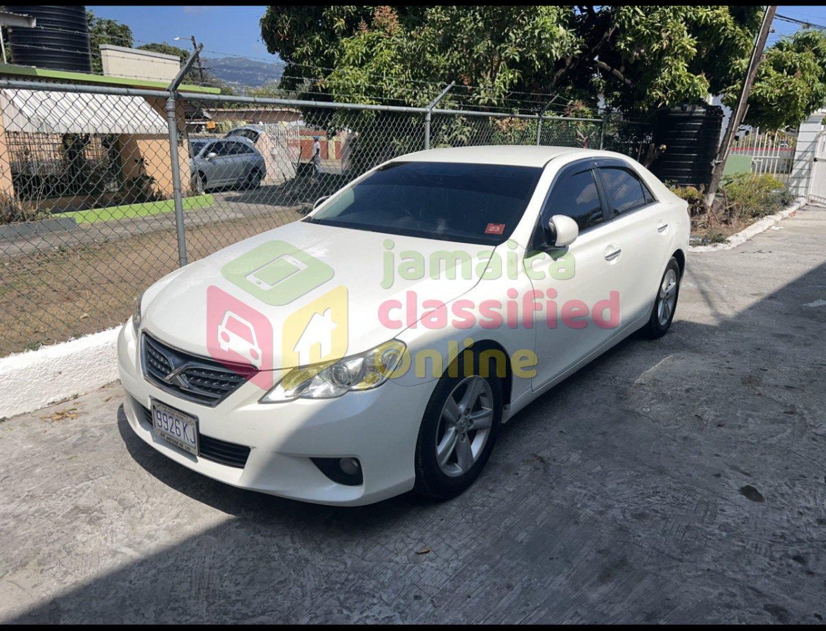 For Rent: Toyota Mark X