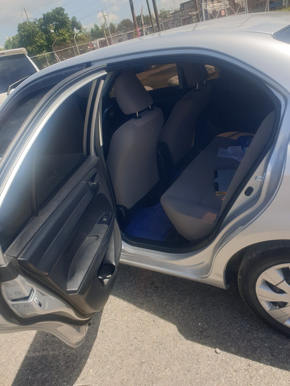 For Sale: TOYOTA AXIO
