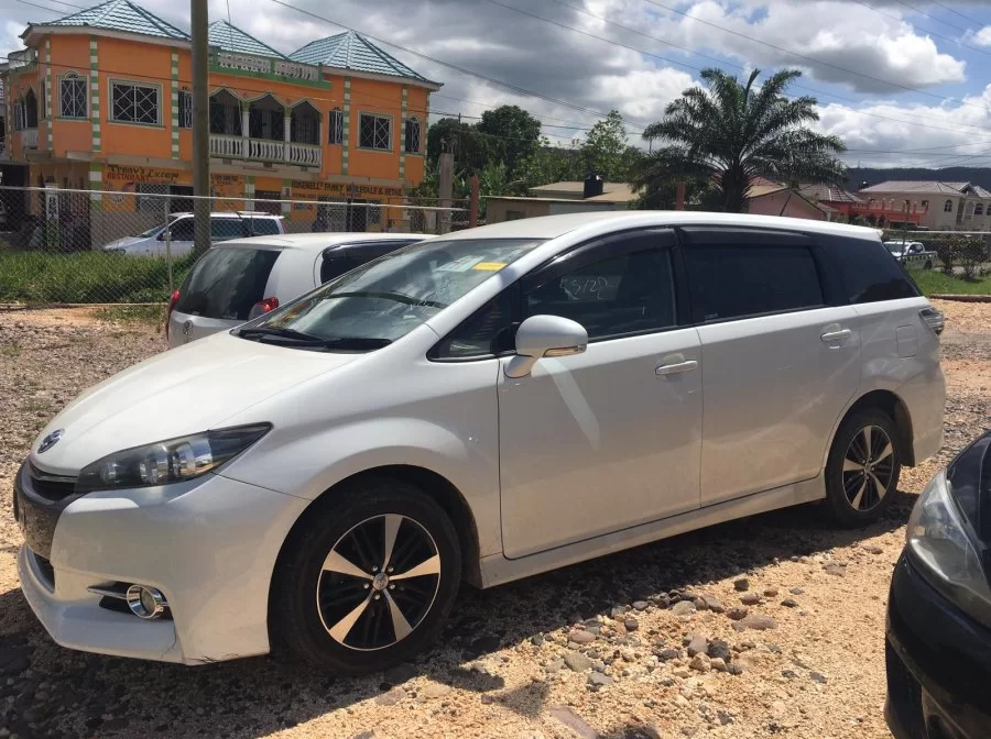 toyota wish