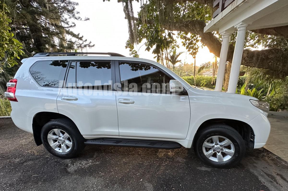 2017 Toyota Prado