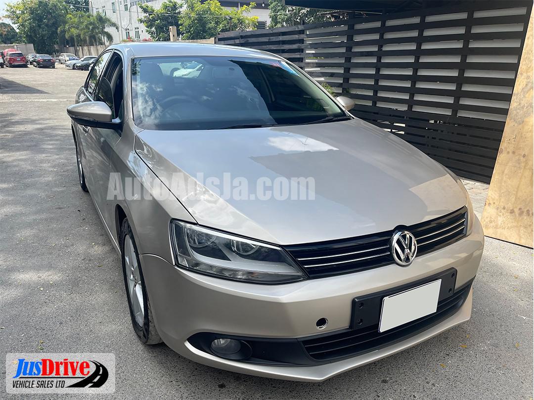 2013 Volkswagen JETTA