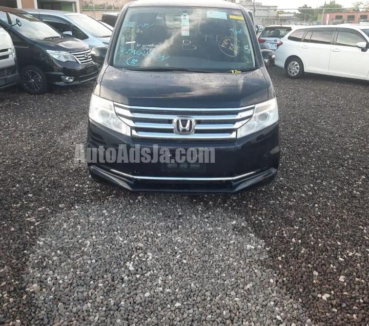 2014 Honda Stepwagon