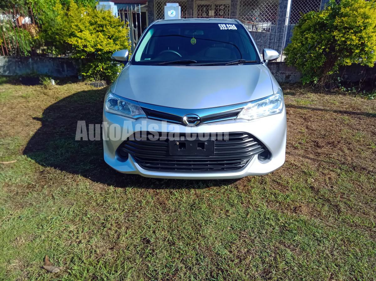 2016 Toyota Axio