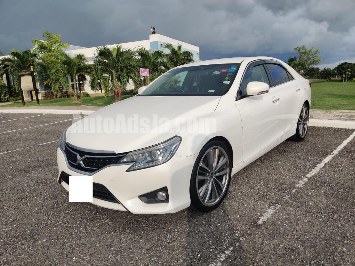 2015 Toyota Mark X