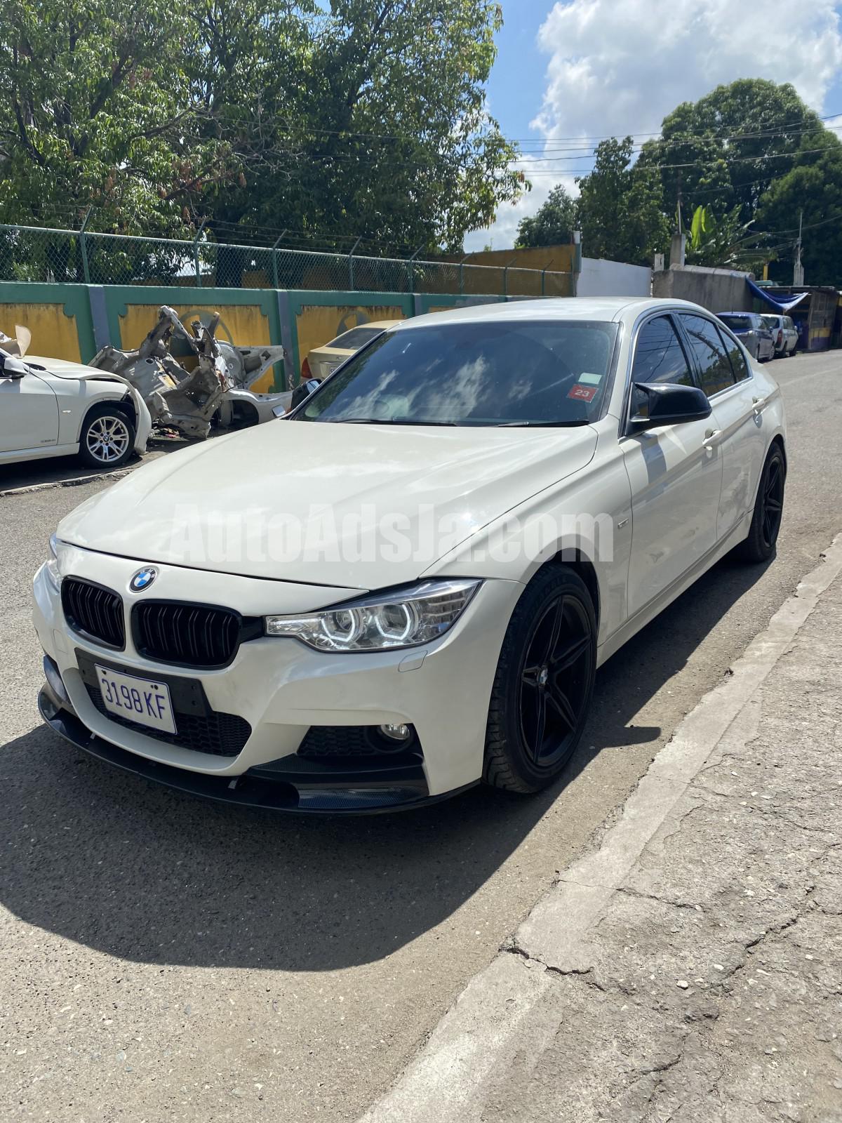 2012 BMW 328i