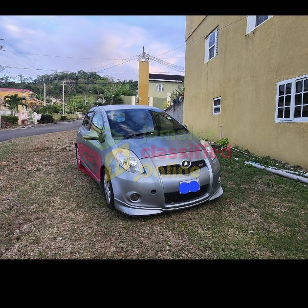 For Sale: Vitz Rs