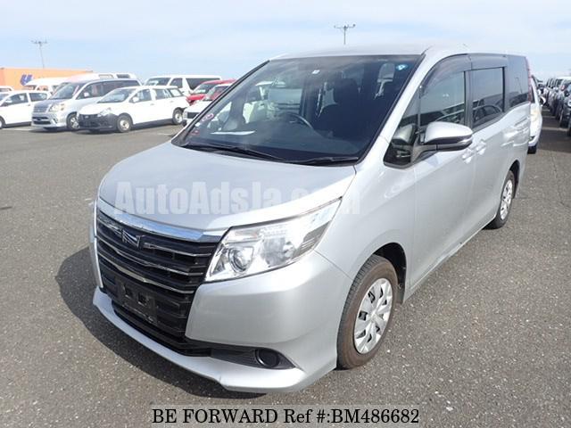 2017 Toyota NOAH