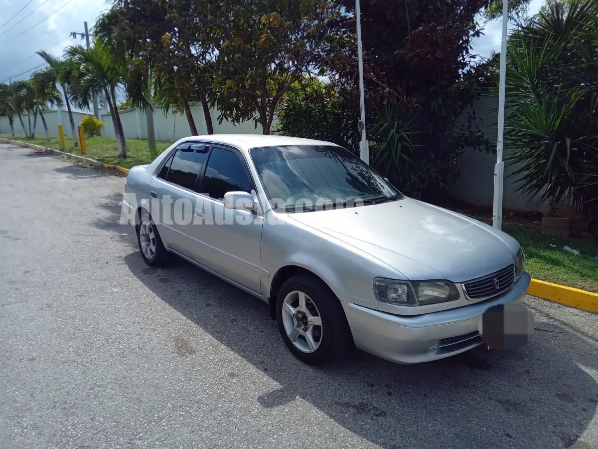 2000 Toyota Corolla 111