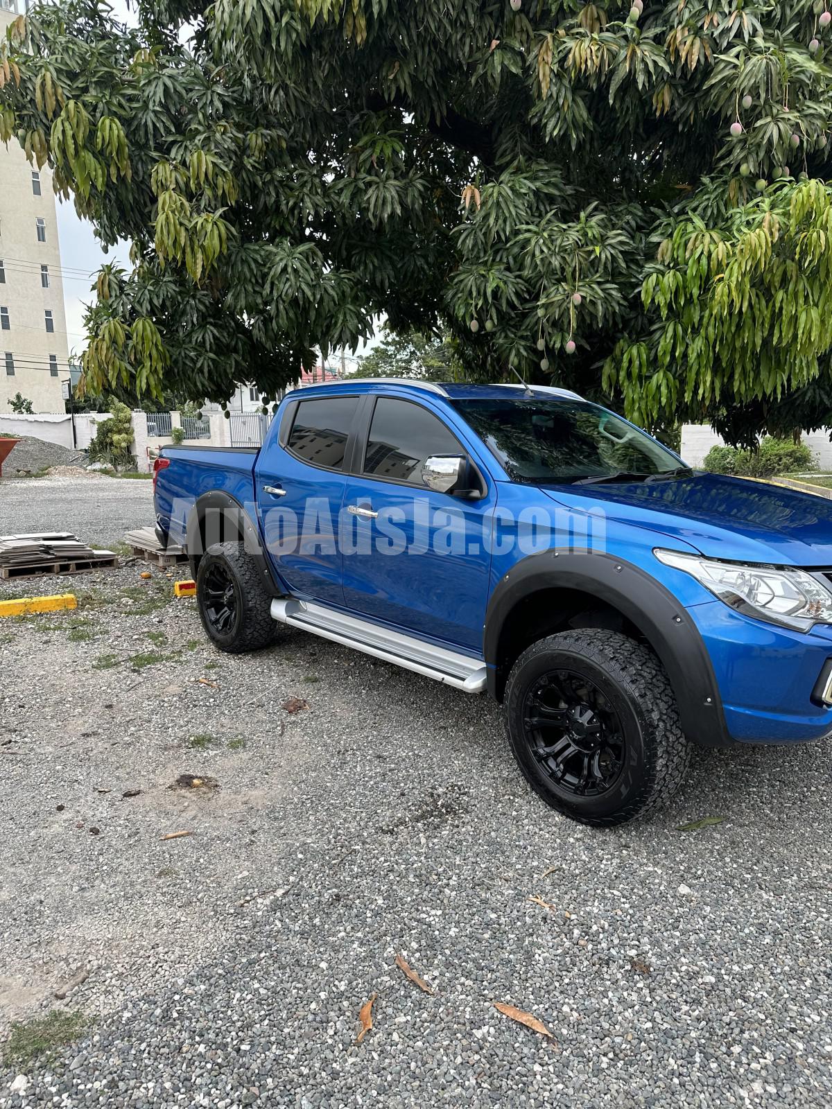 2019 Mitsubishi L200