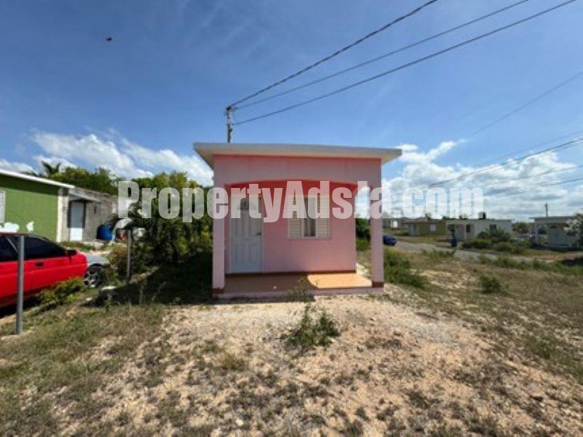 1 bed House For Sale in Freetown, Clarendon, Jamaica