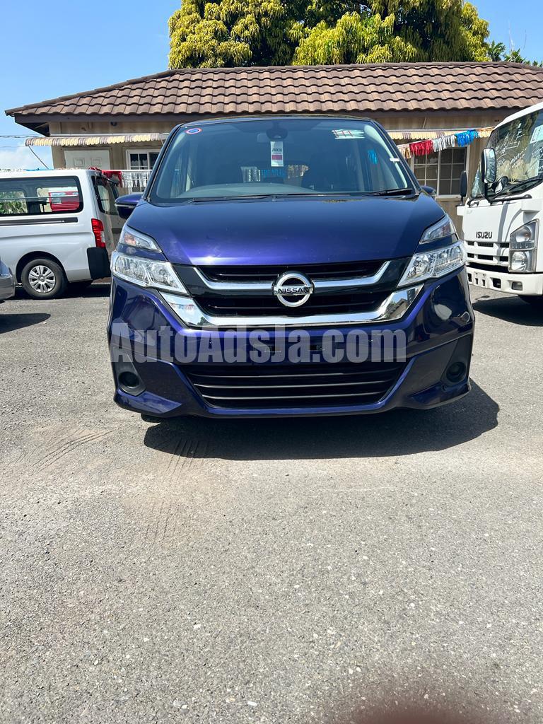 2017 Nissan Serena