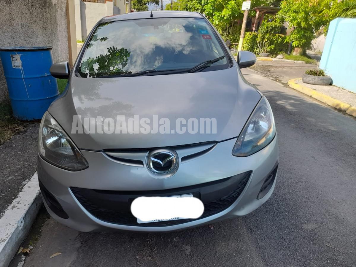2013 Mazda Demio