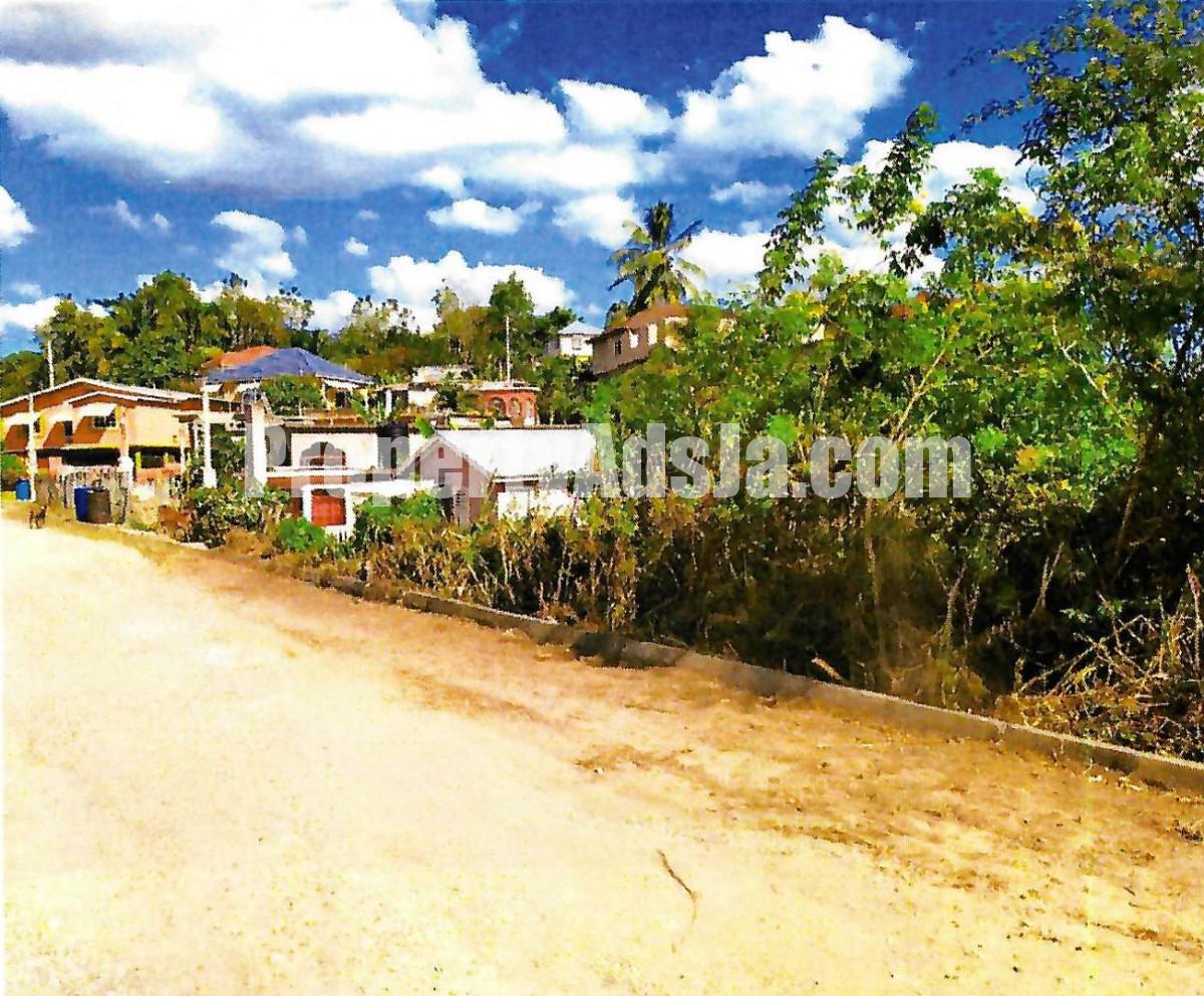 2 bed House For Sale in Almond Terrace Bushy Park, Clarendon, Jamaica