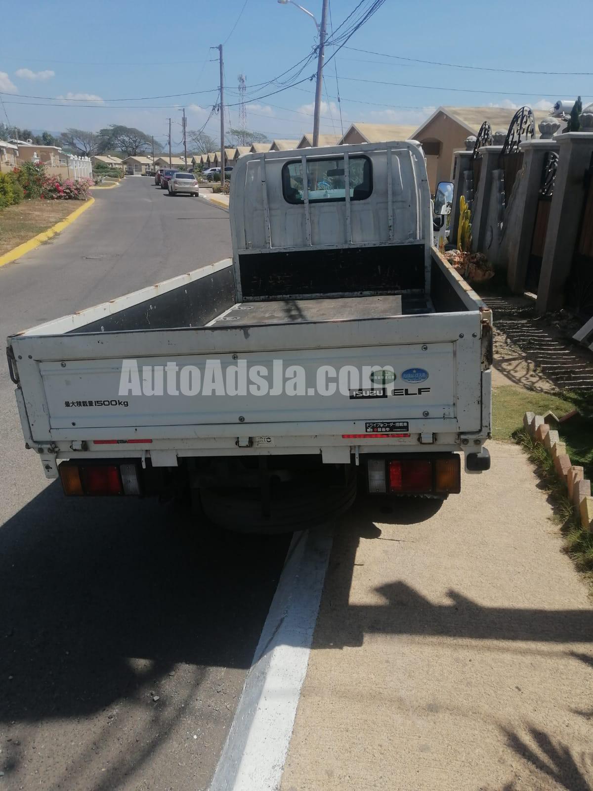 2014 Isuzu ELF